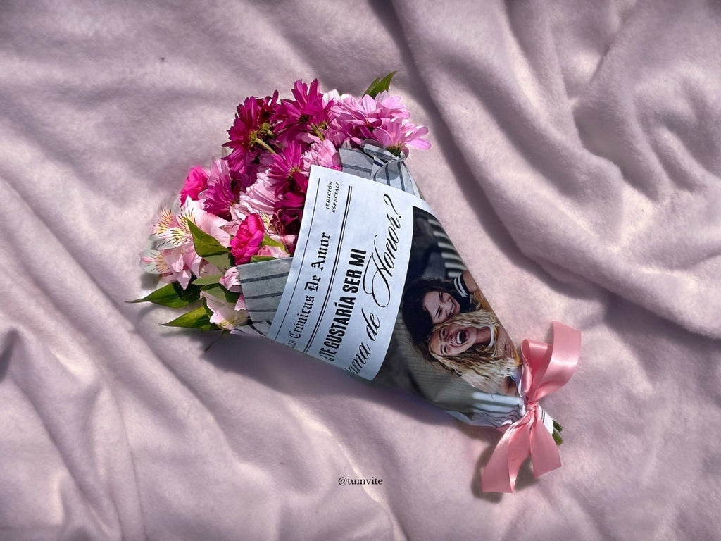 Propuesta Dama de Honor - Periódico para envoltura de ramo de flores - Plantilla Canva